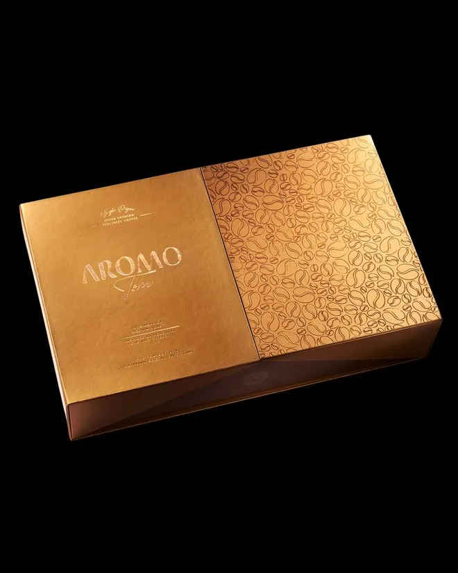 Caixa dourada da Aromo